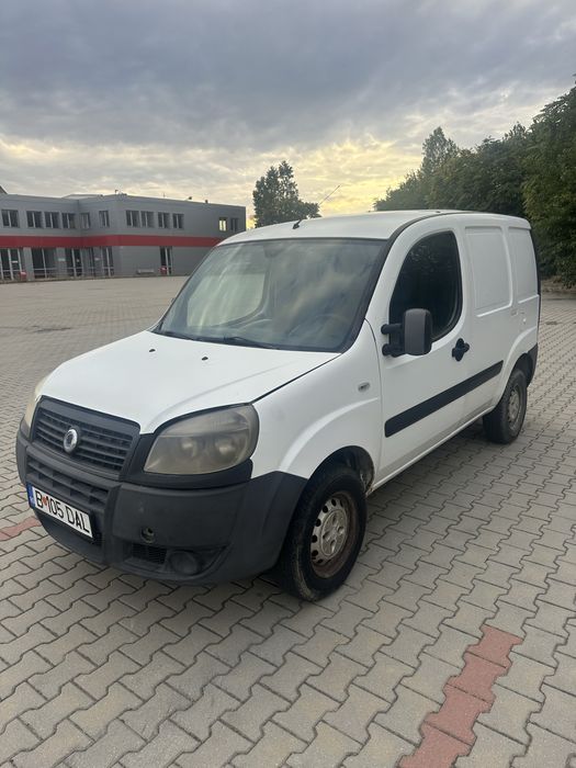 Vând Fiat Doblo 1.3 diesel