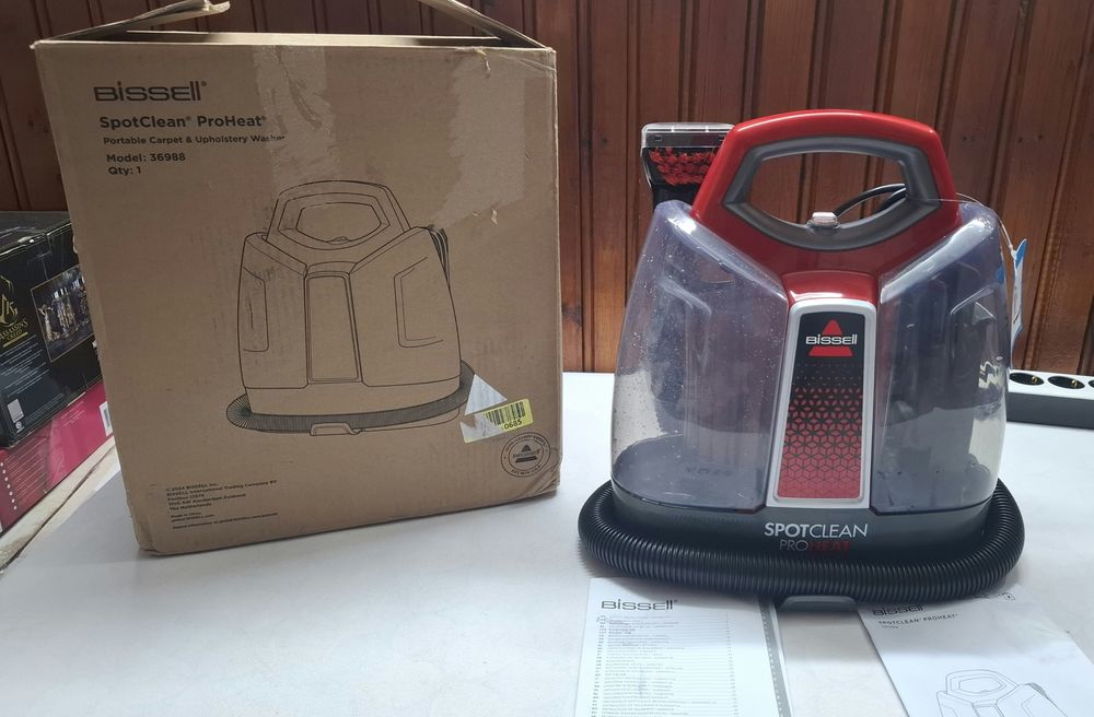Перящата прахосмукачка Bissell spot clean Proheat 1.4л,330w