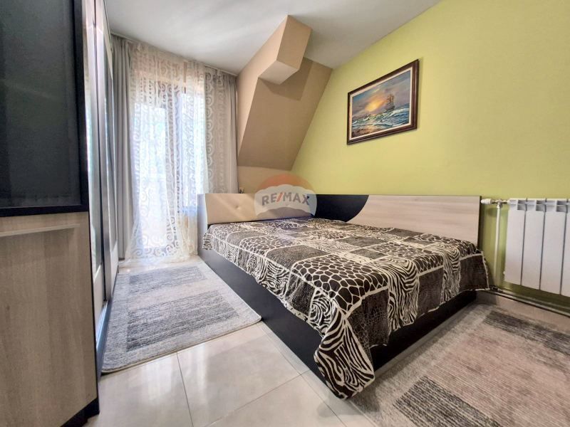 Продава се Тристаен апартамент в Варна, ХЕИ - 110 кв.м за 2682 €/кв.м - Снимка #9