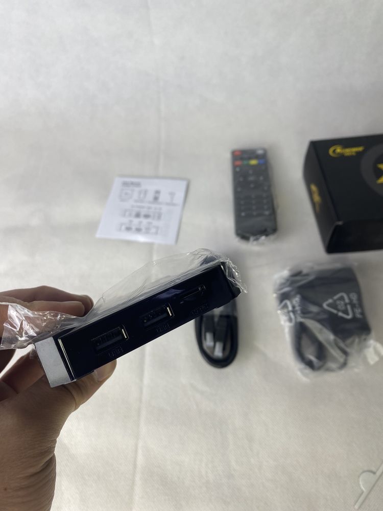 Смарт твбокс приставка X96Q smart tvbox