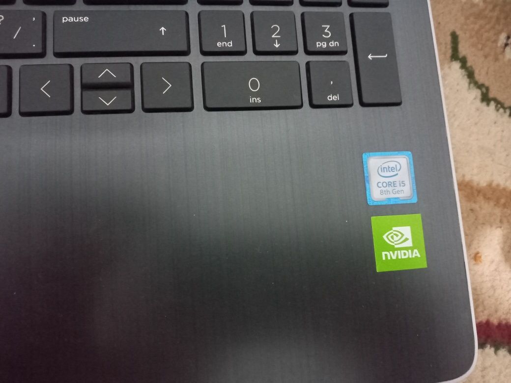 Noteboob HP core i5