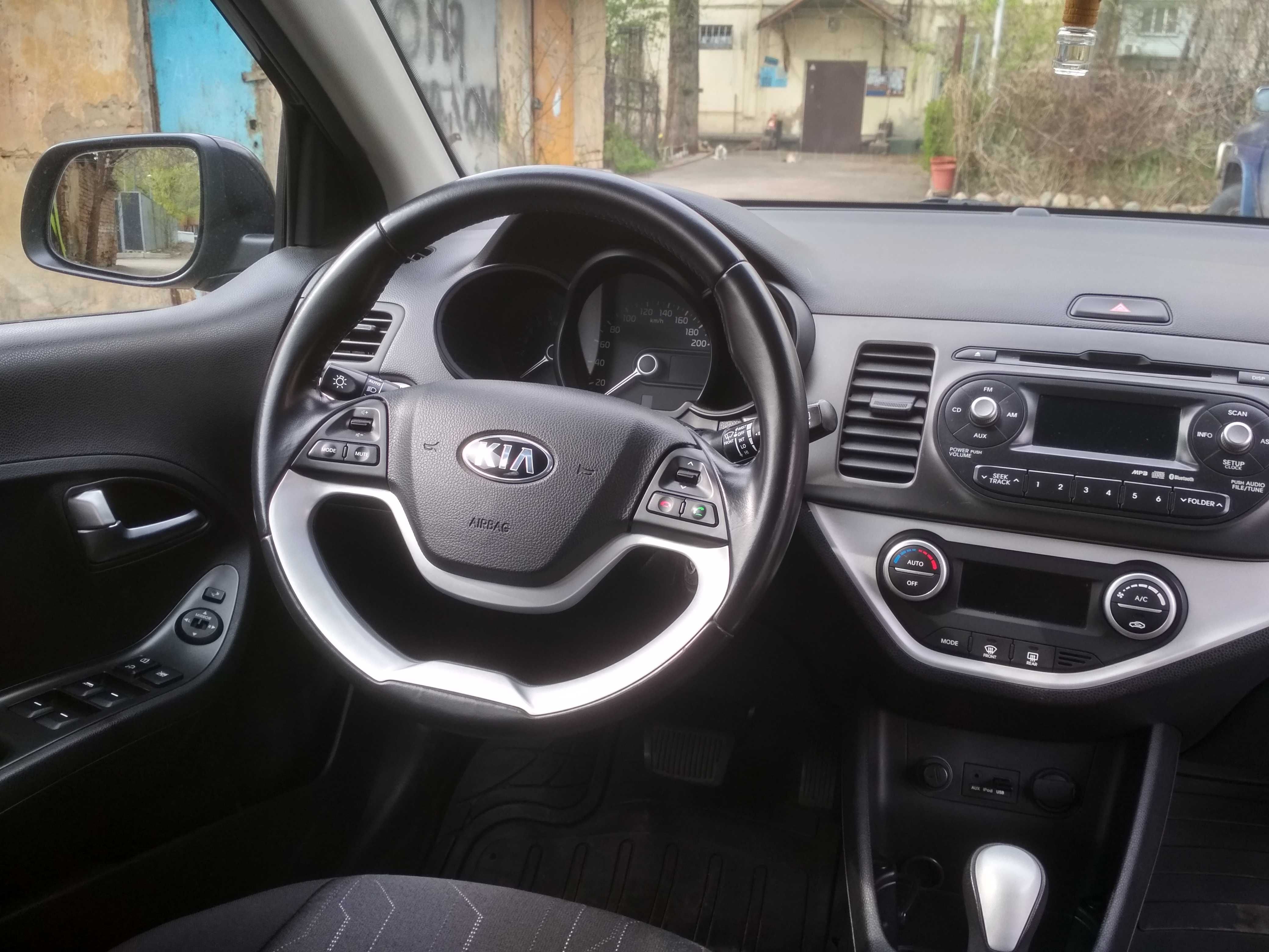 Продам автомобиль KIA Picanto