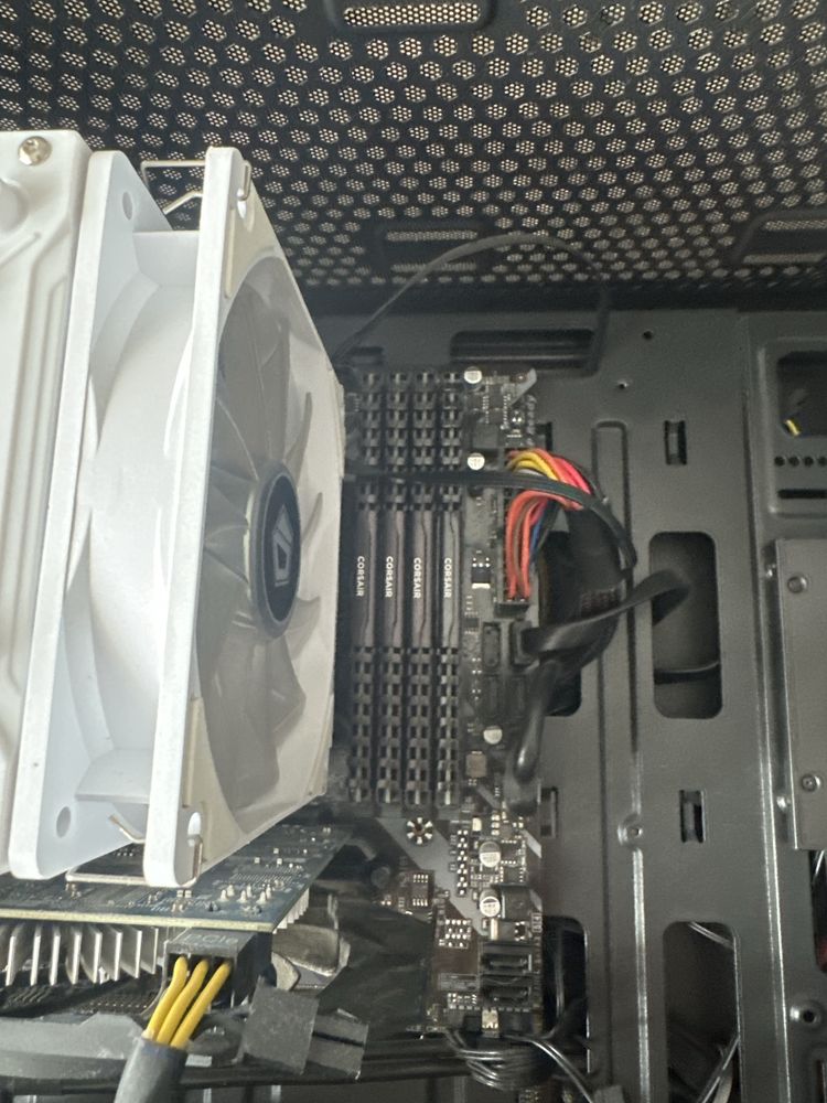 PC Gaming + Periferice si cabluri