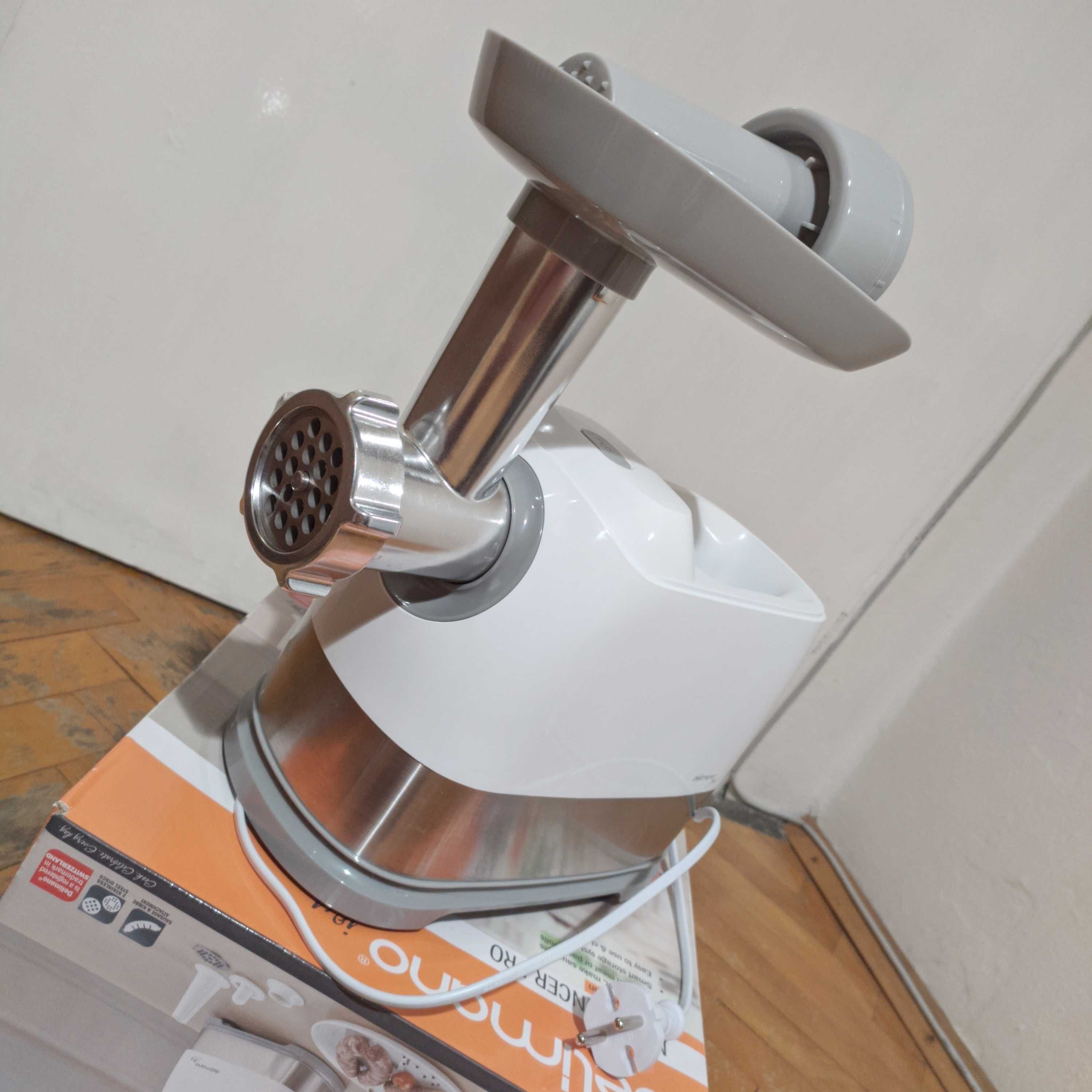Delimano мелачка 600W