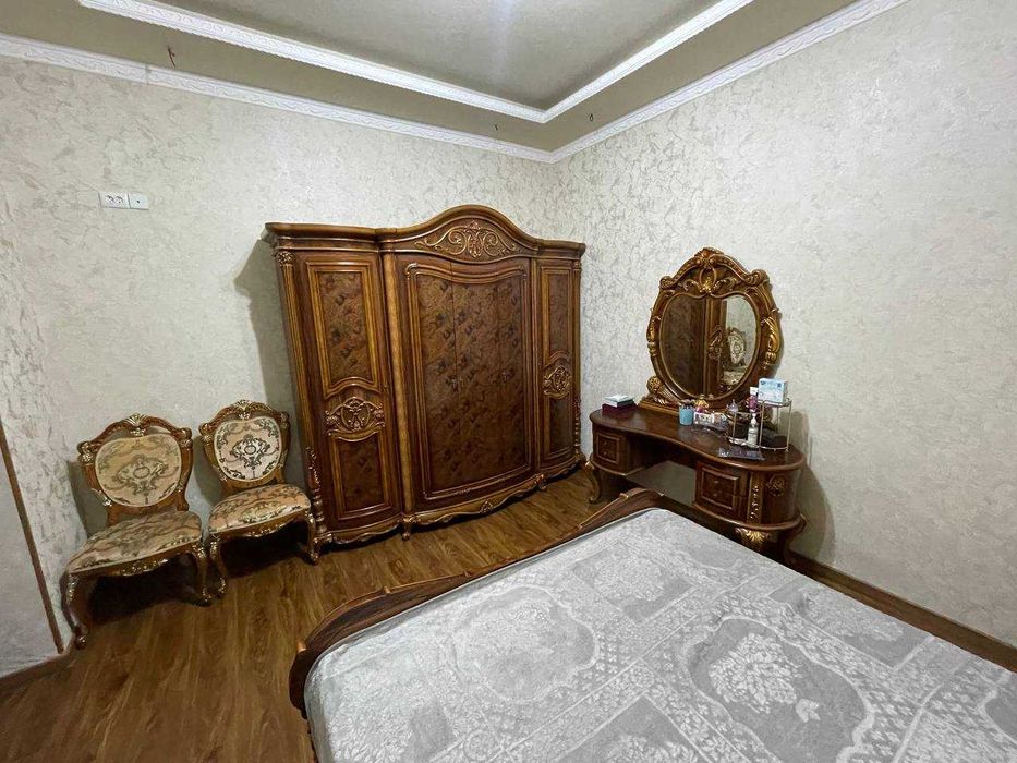 Срочно сдается дом 5 комнат,2,5 сотки.Сзади Фуд сити.