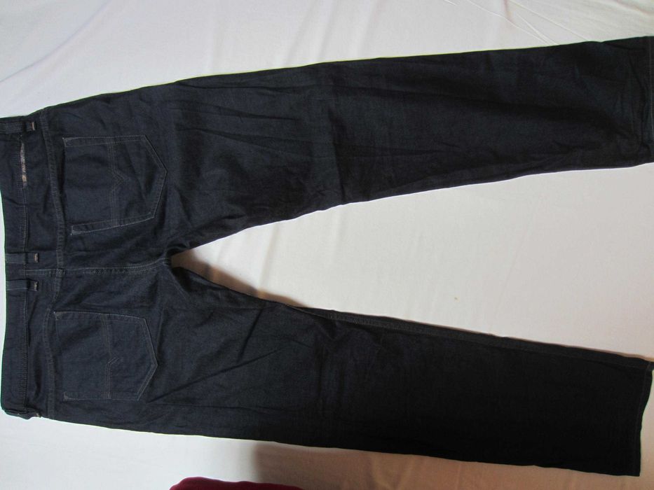 Blugi Diesel Safado,W38 L34,Talie=102cm,Lung=112cm,croiala dreapta,noi