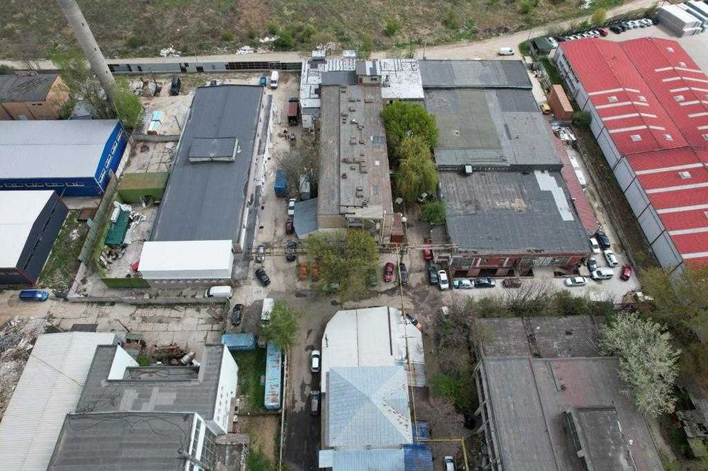 Hală de închiriat - 1200 mp -  sectorul 3