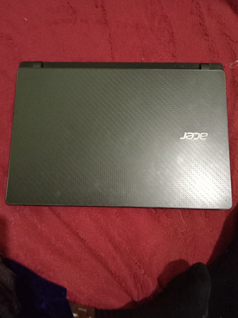 Acer nooutbook sotiladi