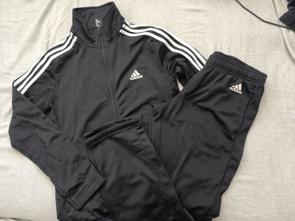 дамски комплект Adidas