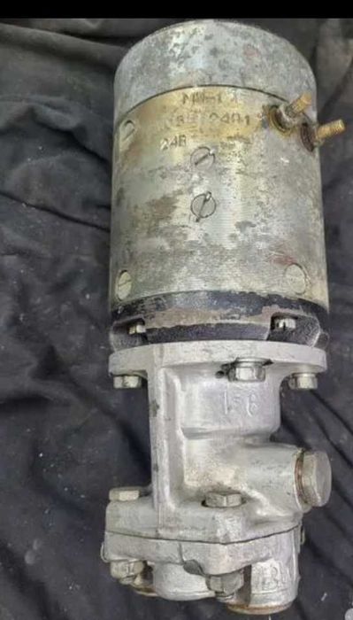 Насос для дизельного двигателя МН 1