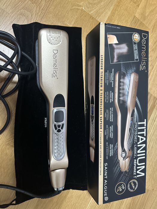 Placa pentru indreptarea parului Demeliss Titanium 3918,