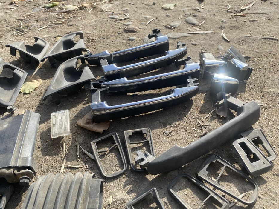 Мерседес 210 наружние ручки хром, ограничители