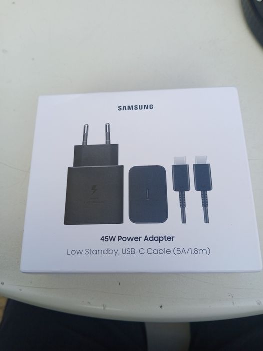 USB Samsung adapter i zarqdno v complekt chisto novi
