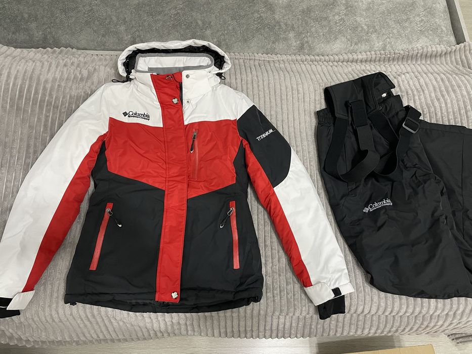 Куртка горнолыжная мембранная одежда