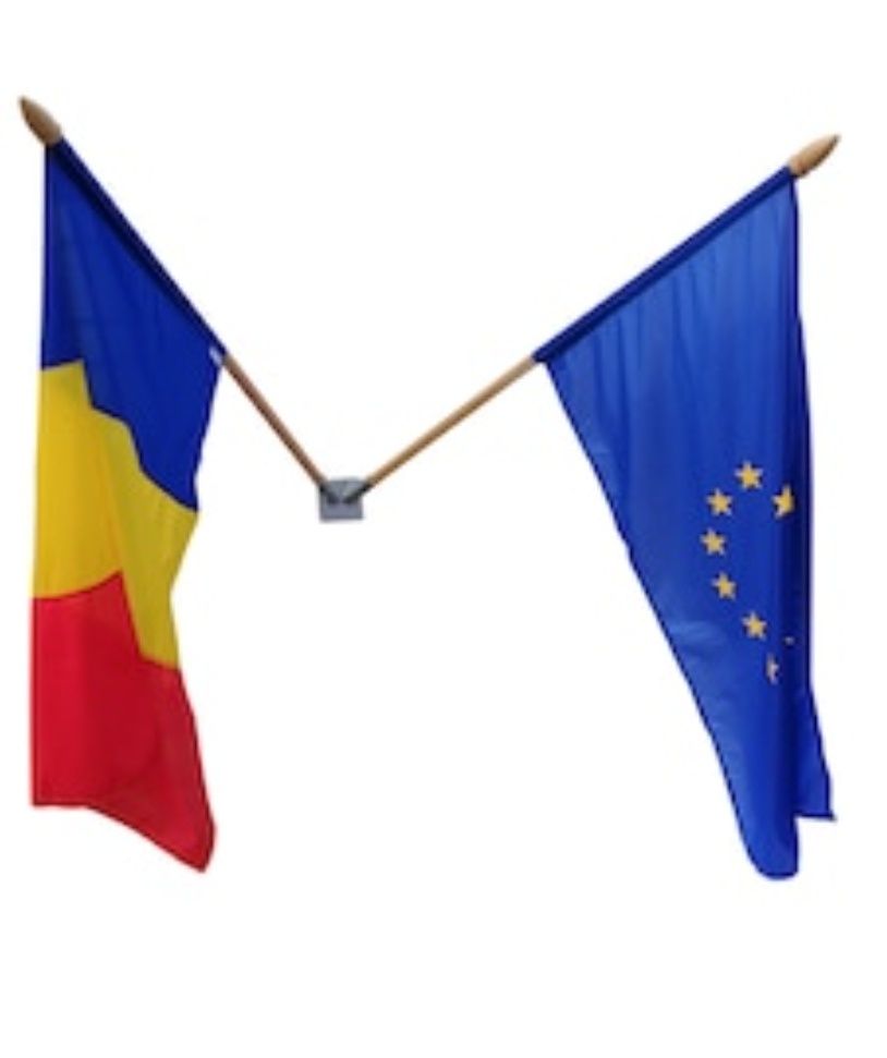 Articol Romania/Drapel/Esarfa