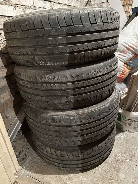 Шины летние 215/55/17 для легкового авто