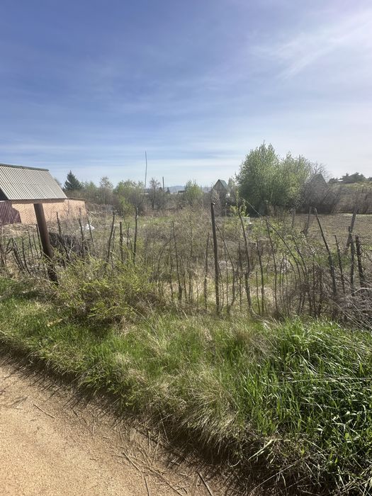 Продам участок в Бухтарме 3 массив 7 улица