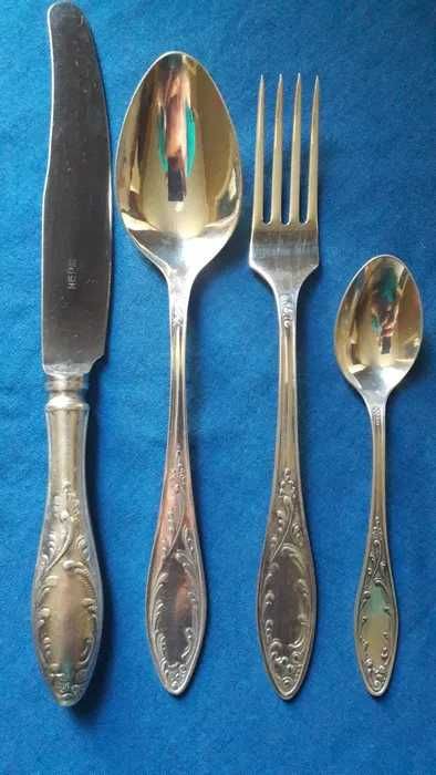 Мельхиоровые столовые приборы