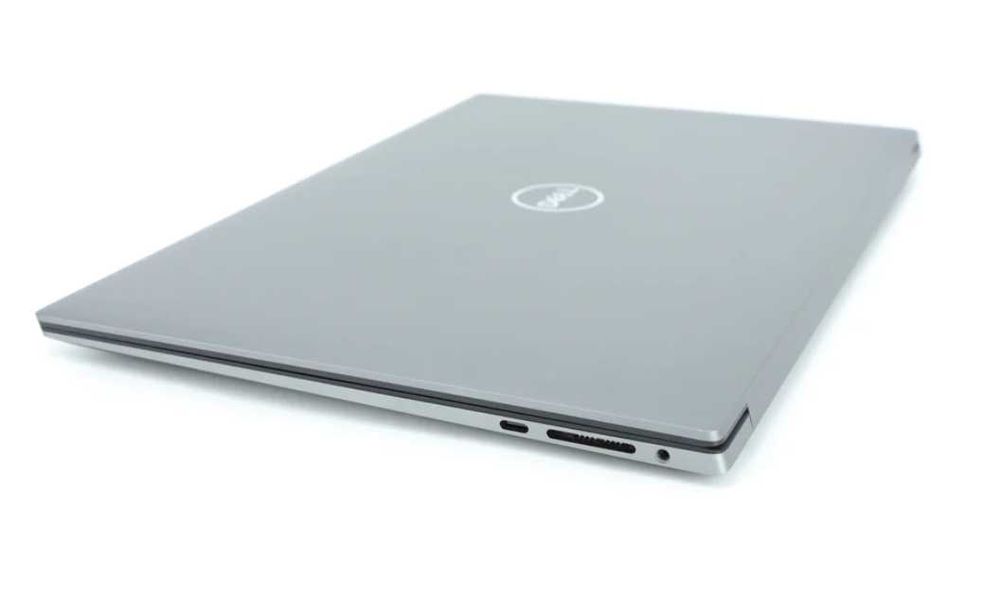 Dell Precision 5570 15.6" Full HD+ i7-12800H 32RAM 1TB SSD RTX A1000