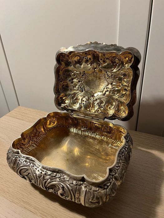 Cutie de bijuterii argint 938gr