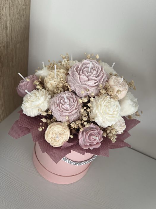 Букет от соеви свещи