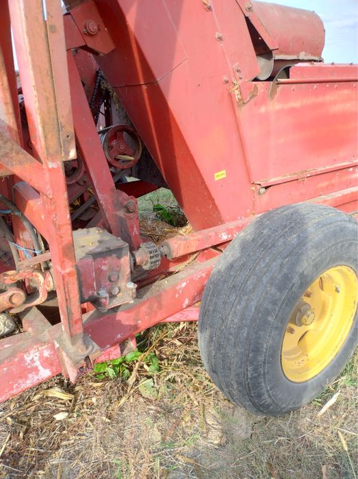 Vand culegatoare de porumb