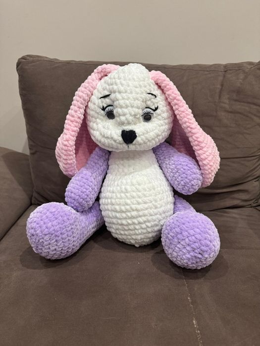 Плетена играчка заек