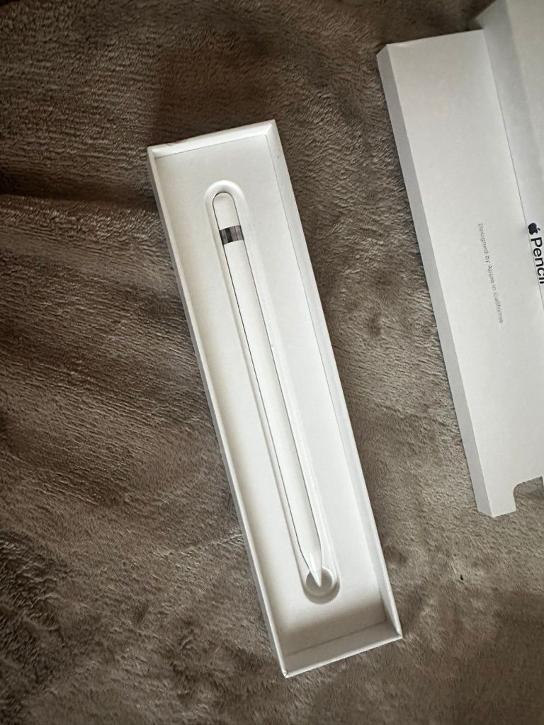 Vand Apple Pencil generația 1