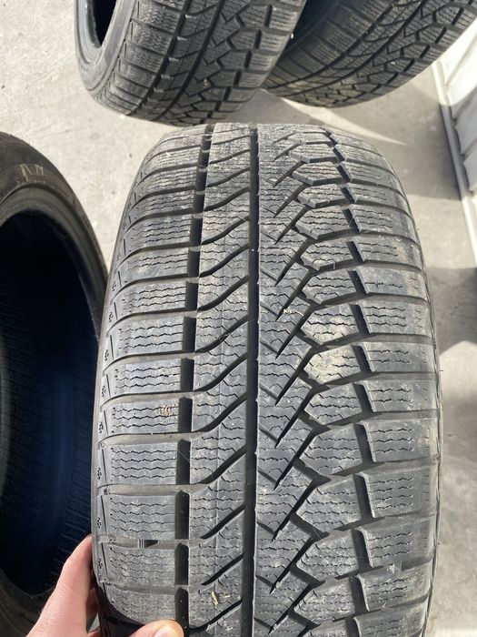 Cauciucuri iarna 225 45 R17