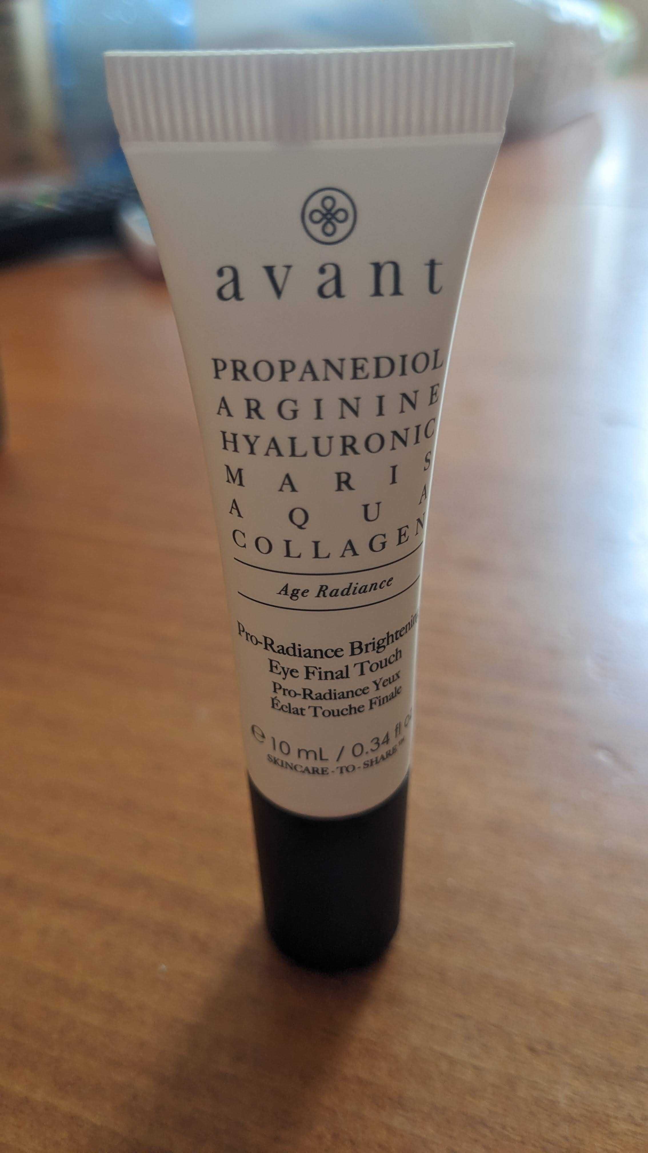 Околоочен крем Avant Skincare Pro-Radiance Brightening Eye 10ml