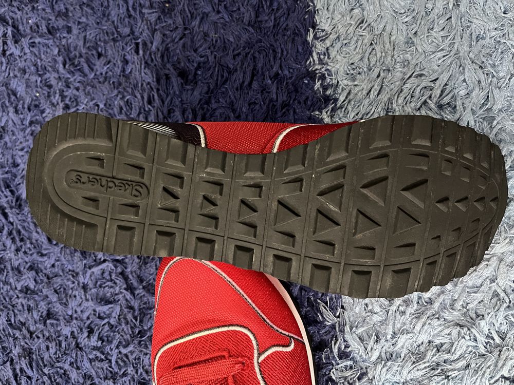 Pantofi sport dama Skechers Air-Cooled rosii 39