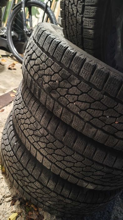 Зимни гуми за бус 205/65/16