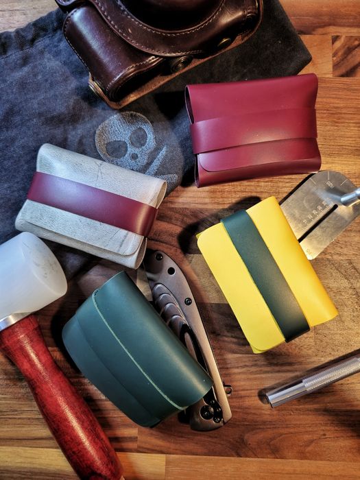 Минималистичен кожен портфейл / кардхолдър