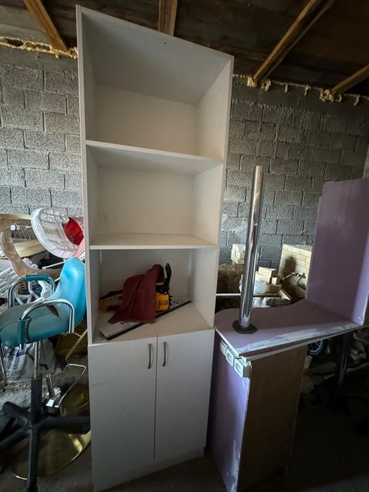 Продам шкаф белый