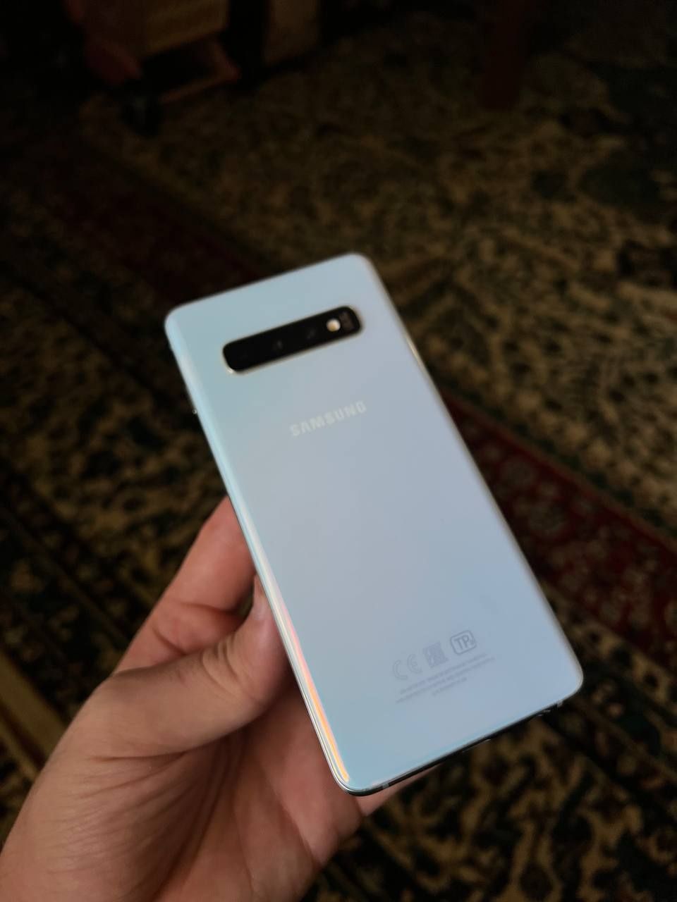 Samsung Galaxy S10 128 ГБ / 8 ГБ — Отличное состояние, хороший экран