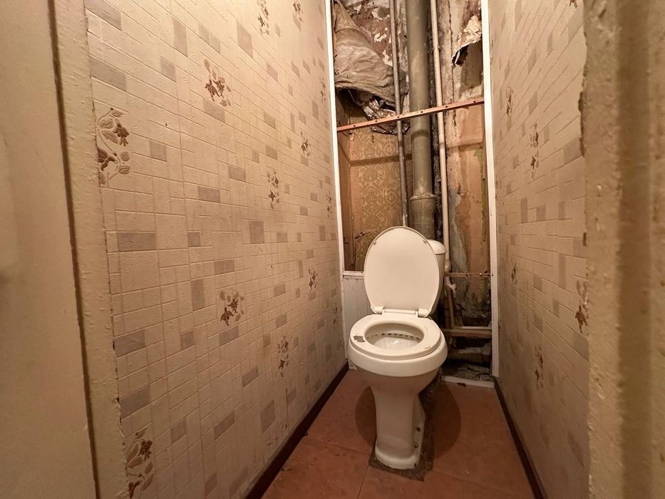 Продается просторная 2 х комнатная квартира Ц-7 улица Афросиаб