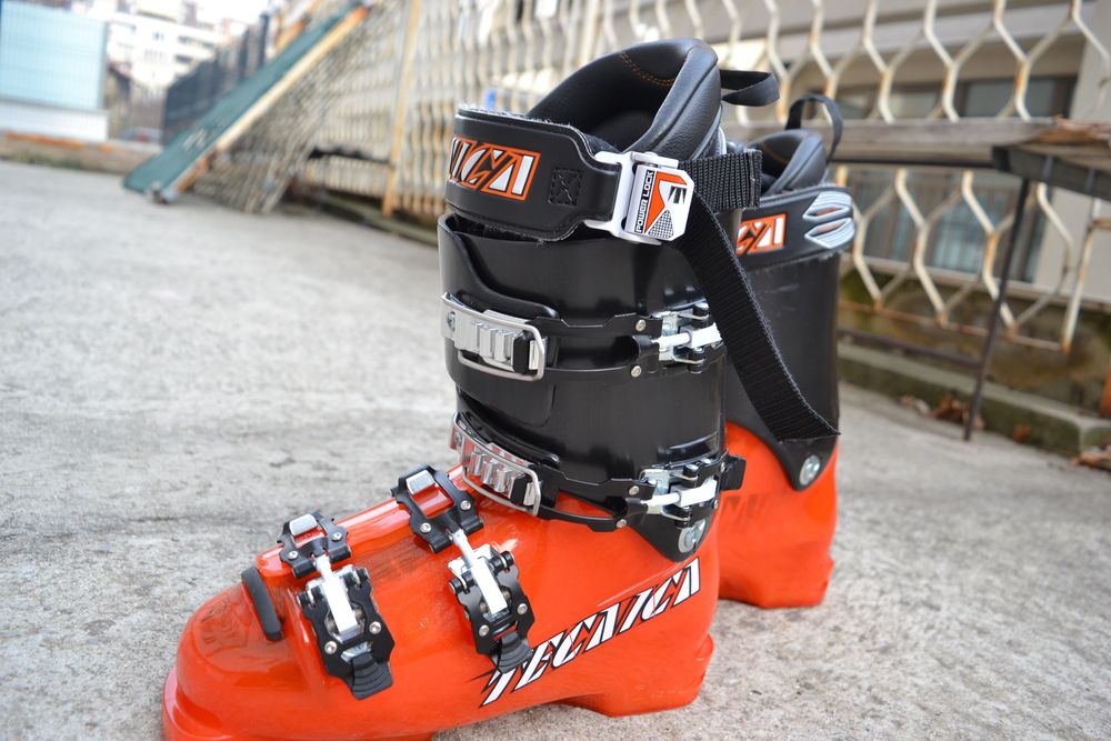 Ски обувки/ Детски ски обувки Tecnica Race Pro