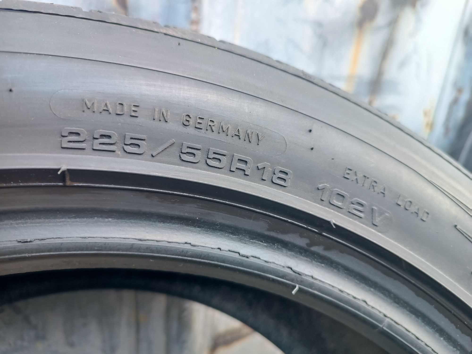 225/55/18 Dunlop Дот 0421