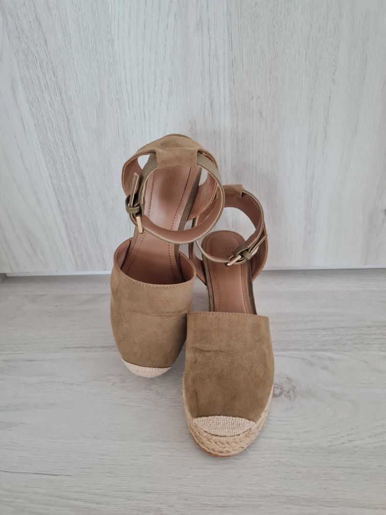 Pantofi/saboti H&M de dama cu platforma