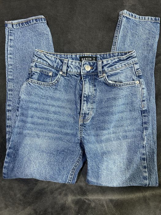 Дънки на  Sinsay