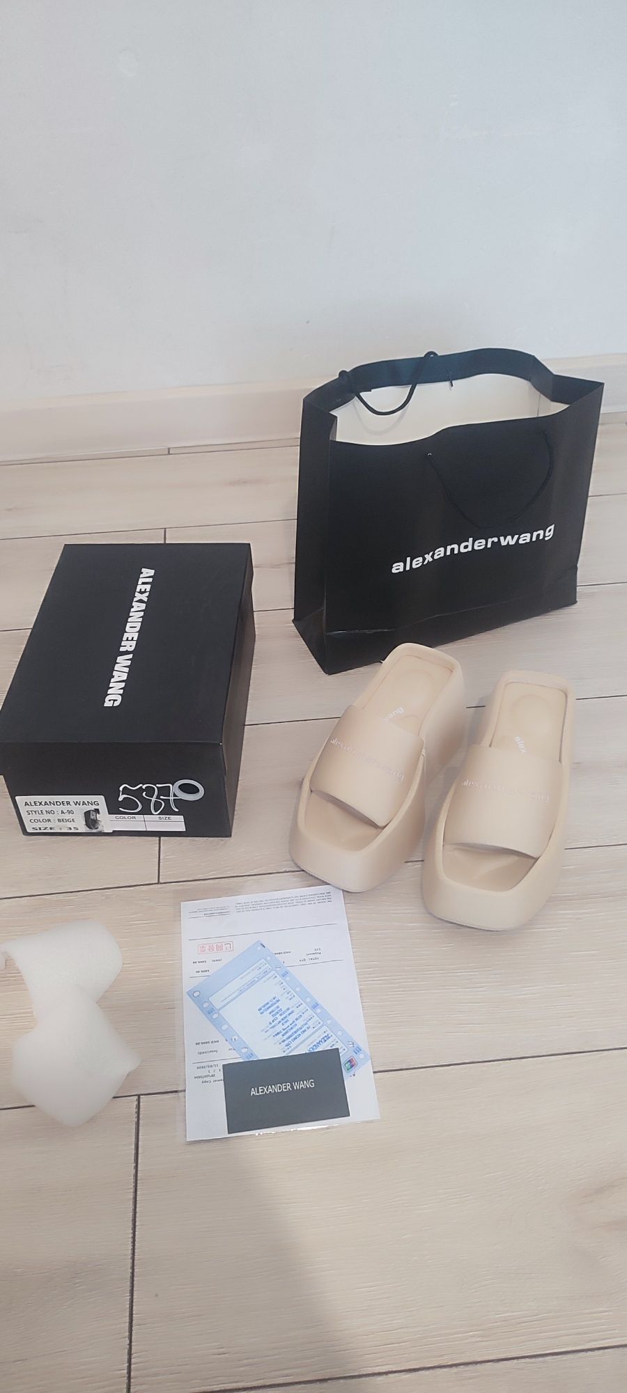 Шлепанцы на платформе Alexander Wang