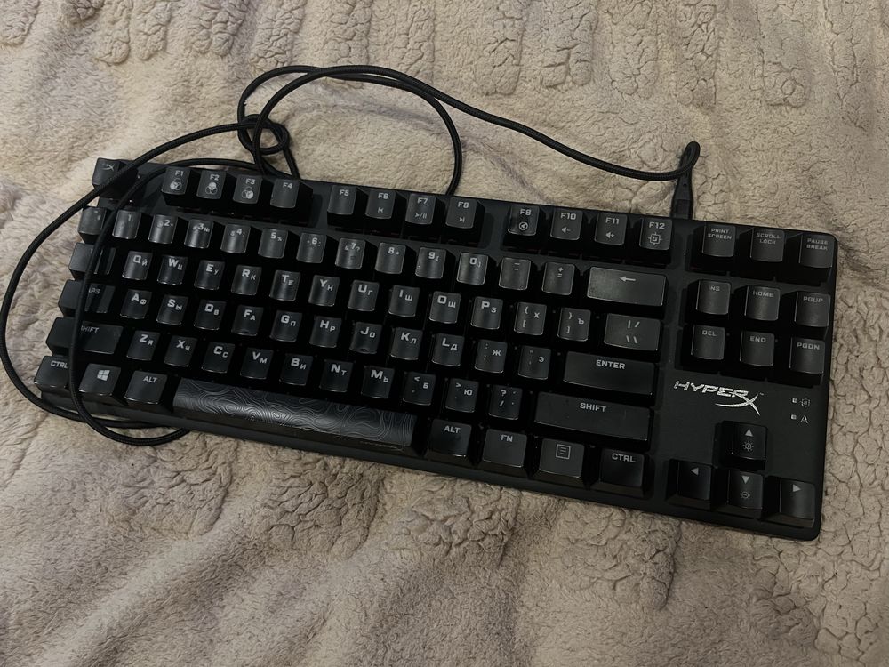 Клавитару hyper x 75%