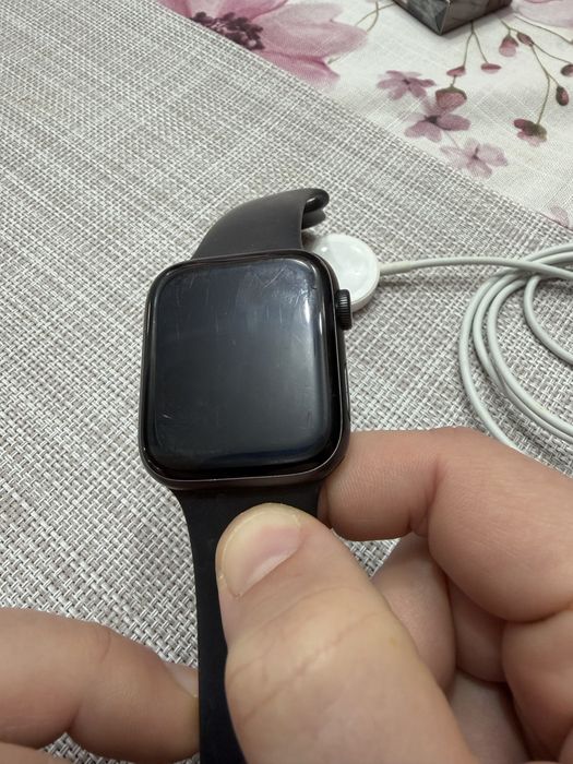 Iwatch se 1th generation 44 mm