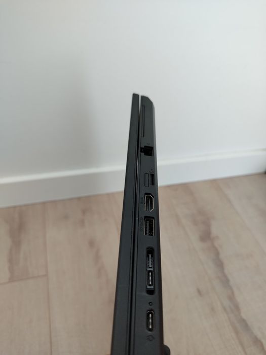 Ултра бърз лаптоп Lenovo L590 , 256GB SSD 8GB RAM