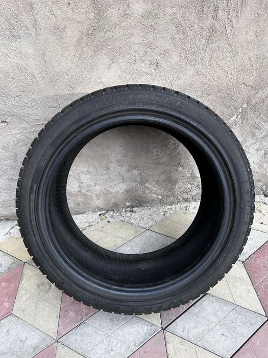 225/45/17 Triangle зимний