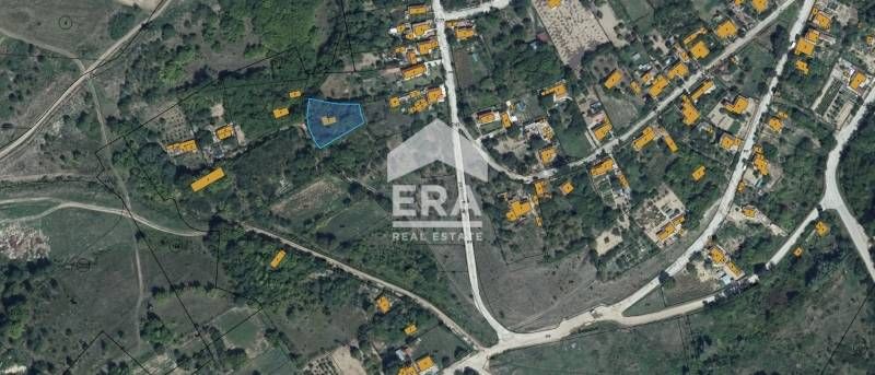 ЕКСКЛУЗИВНО! ЕРА Дръстър предлага за продажба поземлен имот в село Сре