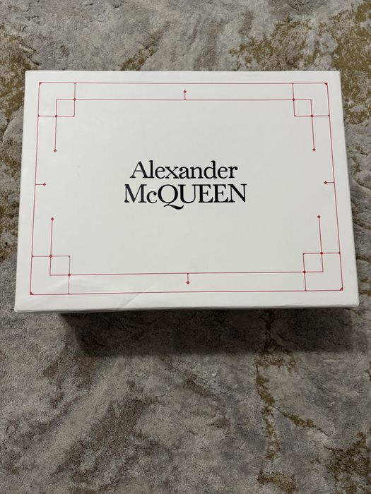Alexander mcqueen
