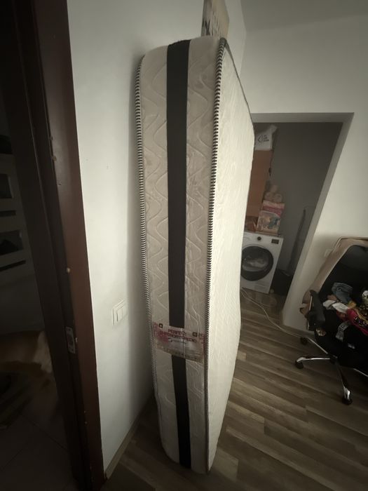 Saltea ortopedică 120x120 cm – stare foarte bună