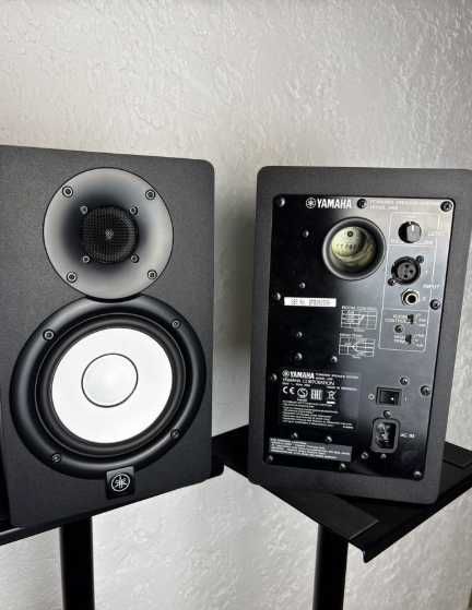 Студийные мониторы Yamaha HS5