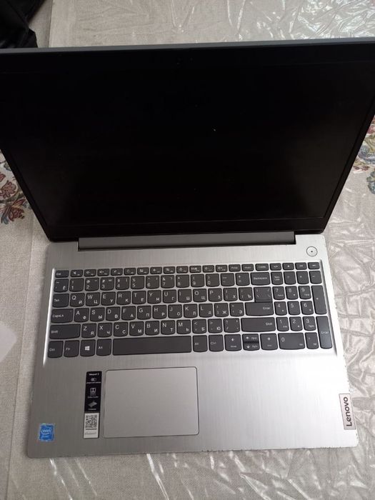 Lenovo Ideapad 3